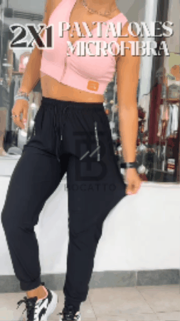 Detalle de cintura ajustable y elasticidad